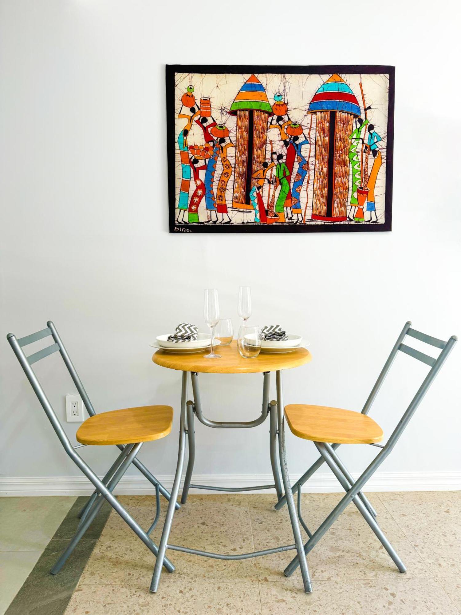 Studio, 100 Feet From The Beach Nassau Exterior foto